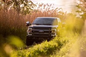 Ford F-250 Super Duty Platinum Tremor Off-Road Package Crew Cab 2019 года 